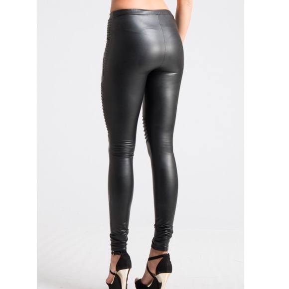 🍂 Faux Leather Moto Leggings - Picture 5 of 8